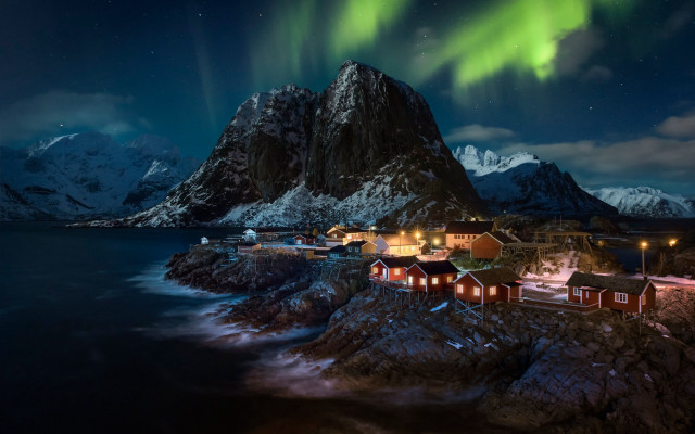 Night village green aurora mountains free wallpaper for desktop - medium preview image