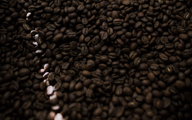Coffee beans white stripe shallow free wallpaper for desktop - medium preview image
