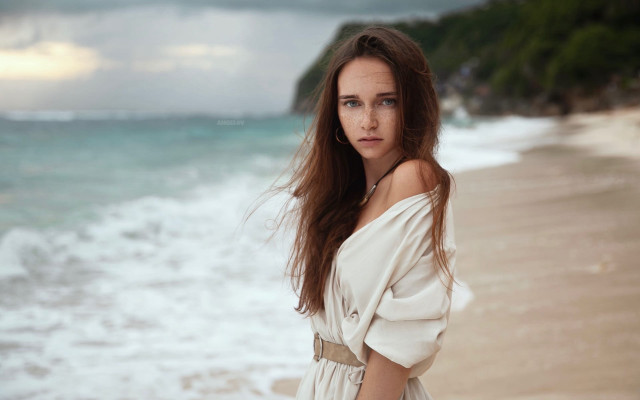 Elina karimova beach ocean cloudy free wallpaper for desktop - medium preview image