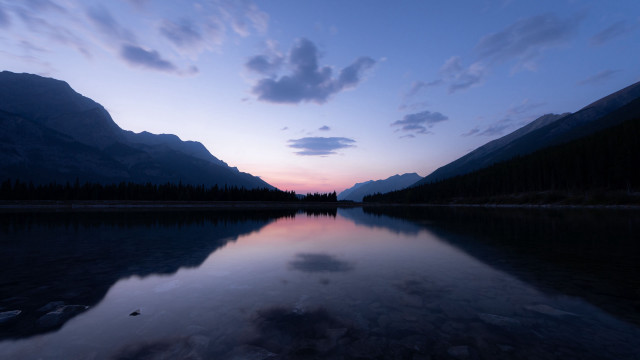 Lake mountains sunset clouds cityscape #2 free wallpaper for desktop - medium preview image