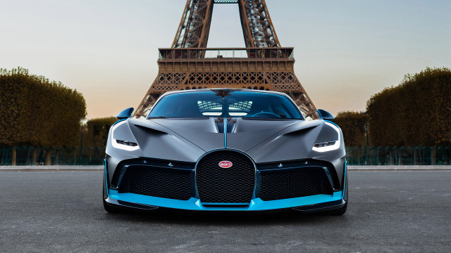 Bugatti eiffel paris panfuture detailed free wallpaper for desktop - medium preview image