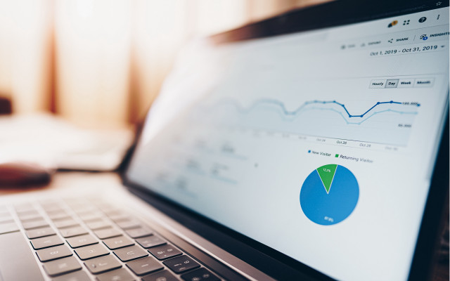 Laptop desk mouse book blurry free wallpaper for desktop - medium preview image