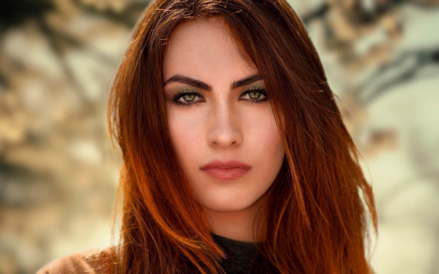 Woman red hair green eyeshadow free wallpaper for desktop - medium preview image