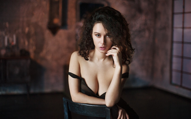 Gothic serious portrait elina karimova free wallpaper for desktop - medium preview image