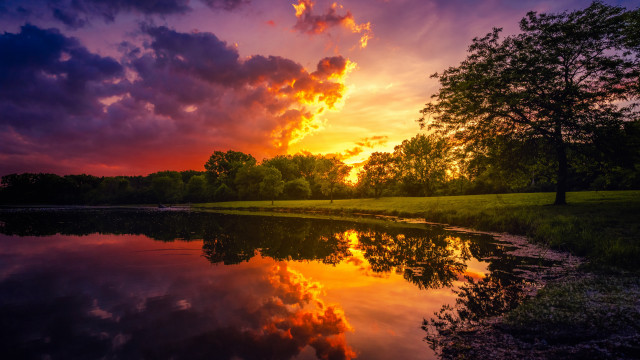 Sunset lake clouds reflection trees free wallpaper for desktop - medium preview image