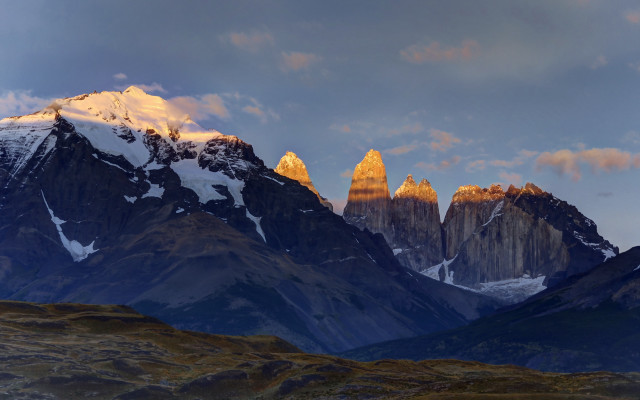 Mountain range snow clouds evening free wallpaper for desktop - medium preview image