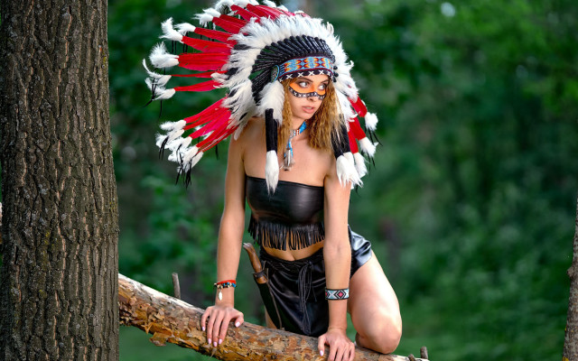 Native american woman forest tribal free wallpaper for desktop - medium preview image