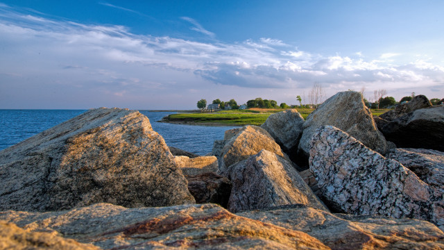 Rocky shore water mountains sky #2 free wallpaper for desktop - medium preview image
