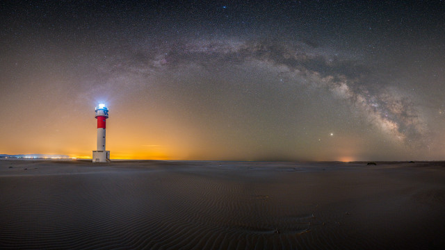 Lighthouse desert starry sky aurora free wallpaper for desktop - medium preview image