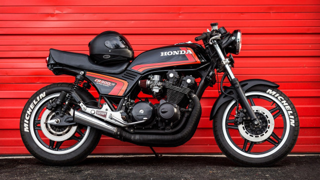 Motorcycle redgarage door helmet wheel free wallpaper for desktop - medium preview image