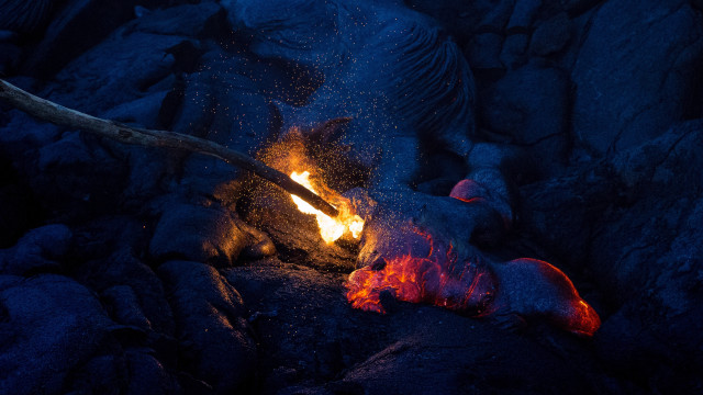 Cave fire lava rocks primitivism free wallpaper for desktop - medium preview image