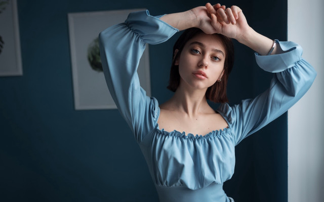 Elina karimova rococo blue dress free wallpaper for desktop - medium preview image