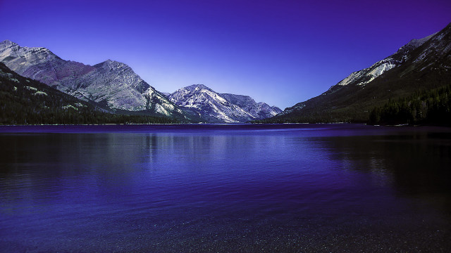 Mountain lake sky stars milkyway free wallpaper for desktop - medium preview image