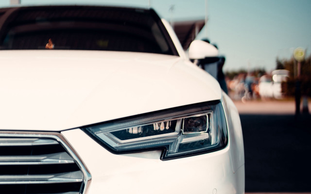 White car sky background person free wallpaper for desktop - medium preview image