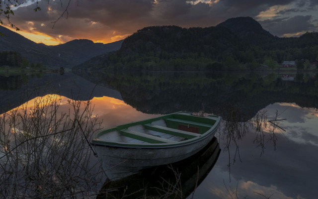 Sunset mountains boat water clouds free wallpaper for desktop - medium preview image