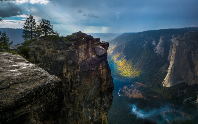 Cliff river rainbow mountain valley free wallpaper for desktop - medium preview image