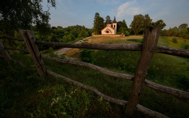 Church tree fence field mountain free wallpaper for desktop - medium preview image