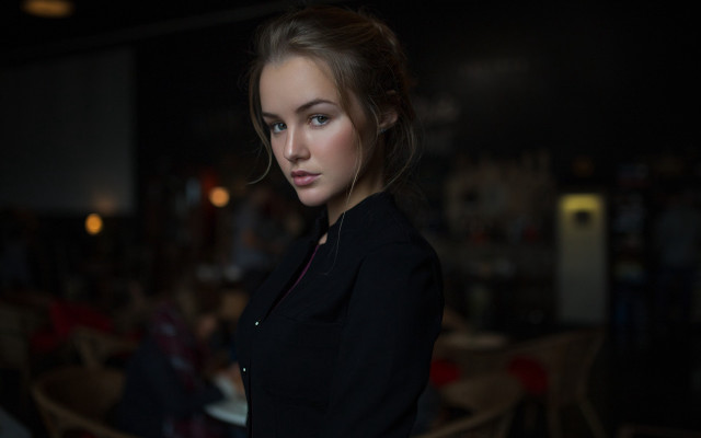 Elina karimova american barbizon model free wallpaper for desktop - medium preview image