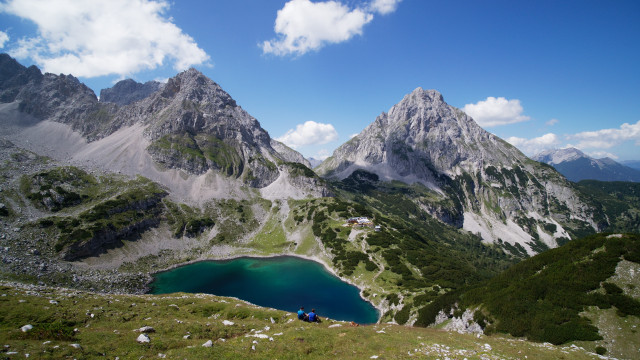 Mountain lake people beach sky free wallpaper for desktop - medium preview image