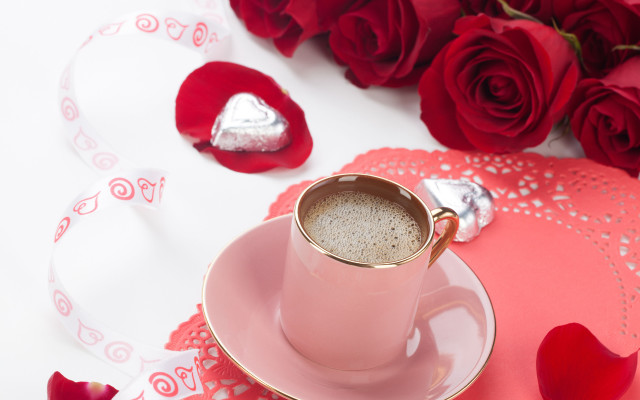 Coffee saucer heart decoration red free wallpaper for desktop - medium preview image