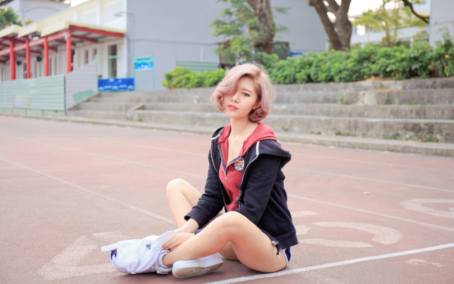 Feidanxu athletic hoodie pinkhair cityscape free wallpaper for desktop - medium preview image