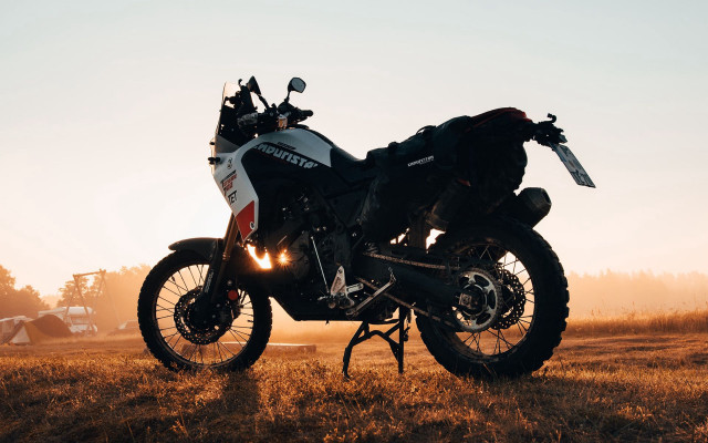 Motorcycle field sunshine fog tent free wallpaper for desktop - medium preview image