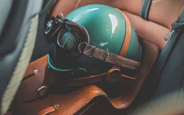 Helmet goggles car seat leather free wallpaper for desktop - medium preview image