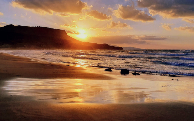 Sunset ocean waves beach surfboard #3 free wallpaper for desktop - medium preview image