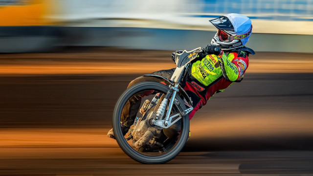 Dirtbike rider helmet jacket track free wallpaper for desktop - medium preview image