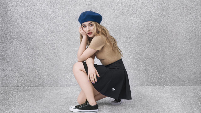 Ella guru hat skirt blonde free wallpaper for desktop - medium preview image