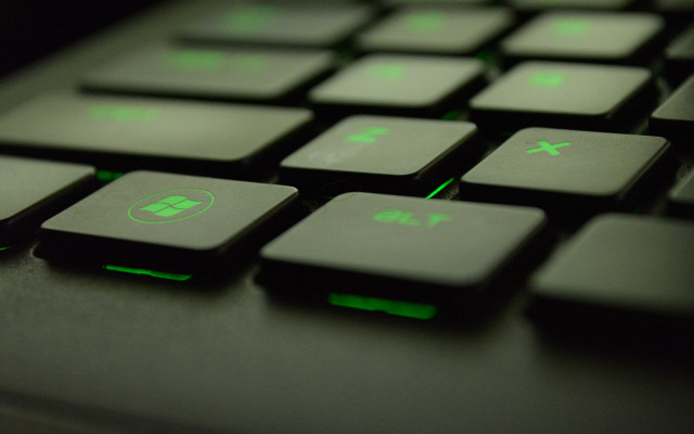 Keyboard green keys arrow computer free wallpaper for desktop - medium preview image