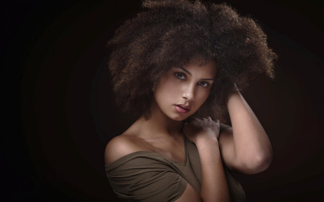 Afro ponytail portrait blackhair realistic free wallpaper for desktop - medium preview image