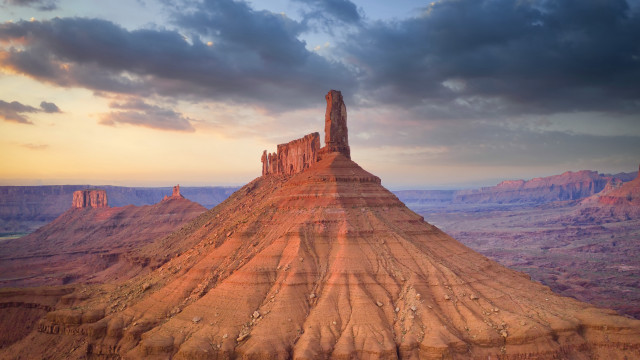 Mountain rock formation sunset ocean free wallpaper for desktop - medium preview image