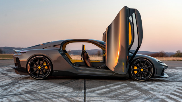 Futuristic car runway sunset doorway free wallpaper for desktop - medium preview image