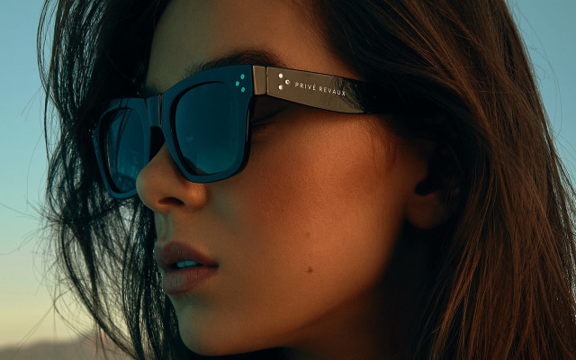 Eve ryder sunglasses hologram dark free wallpaper for desktop - medium preview image