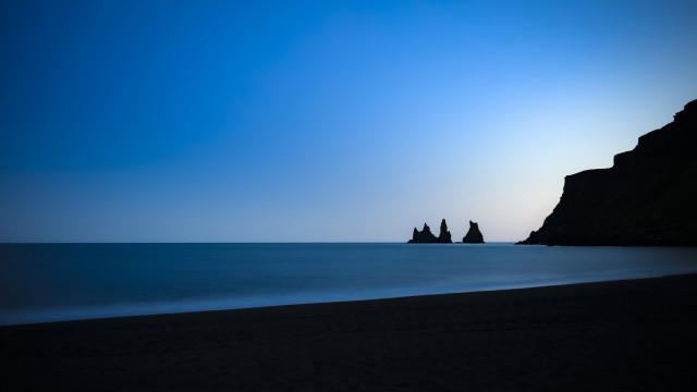 Beach rocks sunset blue sky free wallpaper for desktop - medium preview image