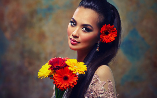 Woman holding flowers elegant portrait free wallpaper for desktop - medium preview image