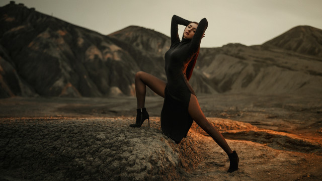 Woman black dress desert rock free wallpaper for desktop - medium preview image