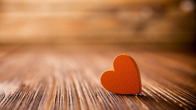 Heart wood floor love romantic free wallpaper for desktop - medium preview image