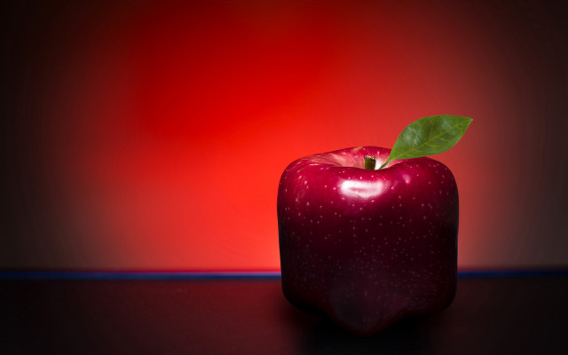 Red apple green leaf table free wallpaper for desktop - medium preview image