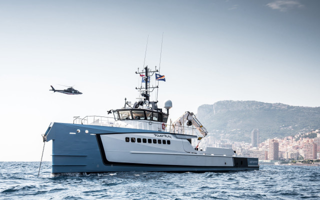 Boat helicopter city water military free wallpaper for desktop - medium preview image