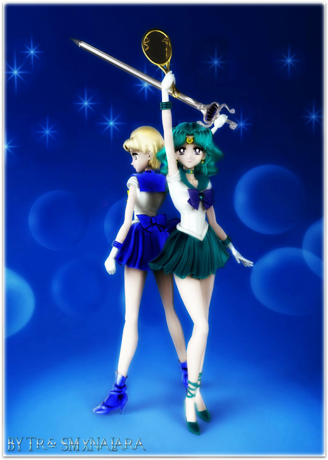 Anime girls tennis racket pose free wallpaper for mobile - medium preview image