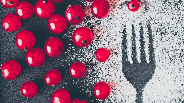 Fork red apples powdered sugar #2 free wallpaper for desktop - medium preview image