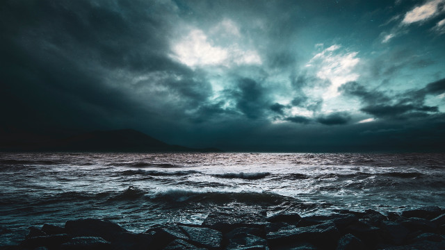 Dark ocean cloudy sky mountain free wallpaper for desktop - medium preview image