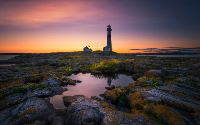 Lighthouse rocky shore sunset pond #3 free wallpaper for desktop - medium preview image