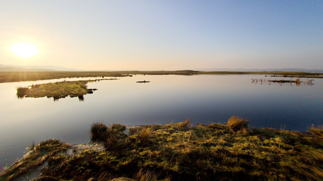 Lake boats sunset mountains sky free wallpaper for desktop - medium preview image