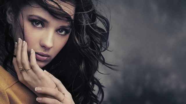 Woman longhair ring pose portrait free wallpaper for desktop - medium preview image