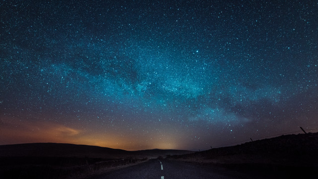 Starry sky night hill fence free wallpaper for desktop - medium preview image