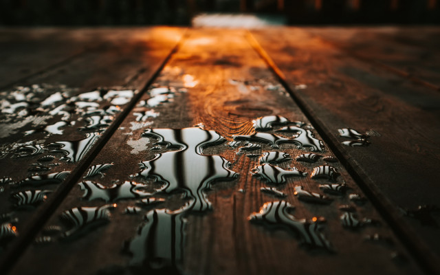 Wooden table sun reflection light free wallpaper for desktop - medium preview image