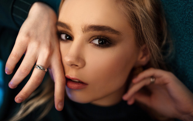 Romantic jewelry portrait woman hand free wallpaper for desktop - medium preview image